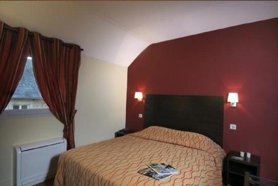 Logis Hotel De La Tour Masseret Номер фото